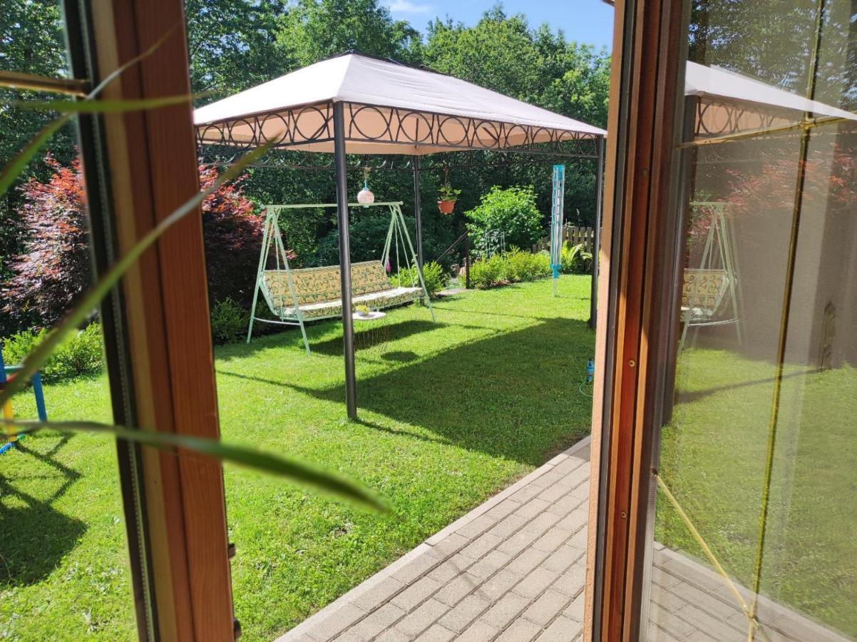 Ferienwohnung Schaefer Mit Direktem Zugang Zum Garten Windberg Eksteriør bilde